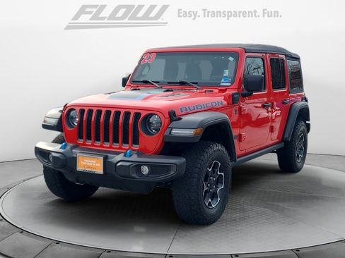 Used 2023 Jeep Wrangler Unlimited Rubicon 4xe image 4
