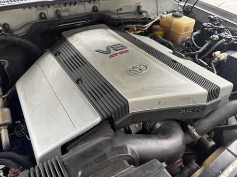 Used 2001 Toyota Land Cruiser image 66
