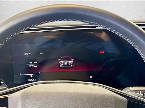 Used 2025 Audi Q5 Premium AWD/4WD image 12