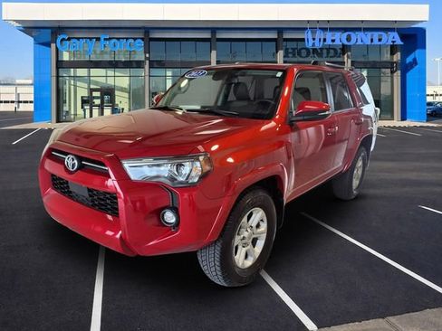 Used 2023 Toyota 4Runner SR5 Premium w/ Moonroof Package RWD image 4