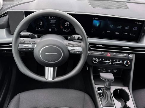 New 2026 Hyundai Sonata SE FWD image 36