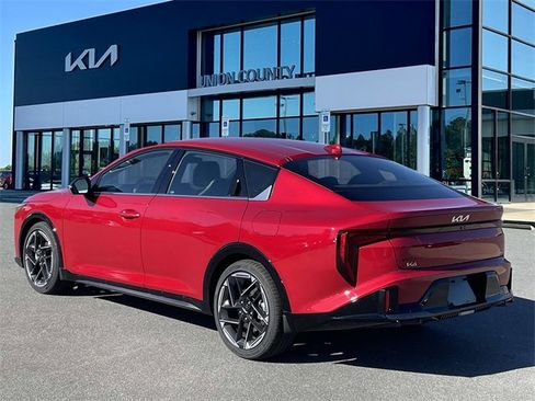 New 2025 Kia K4 GT-Line image 13