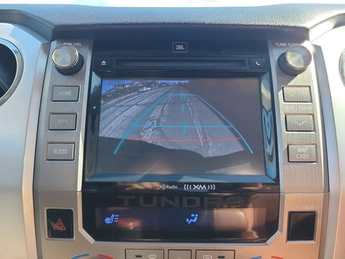 Used 2014 Toyota Tundra Platinum image 15