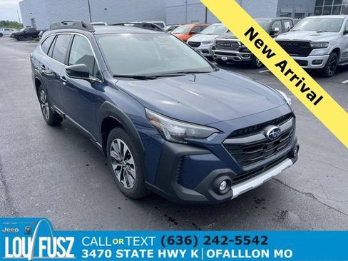 Used 2024 Subaru Outback Limited AWD/4WD image 1