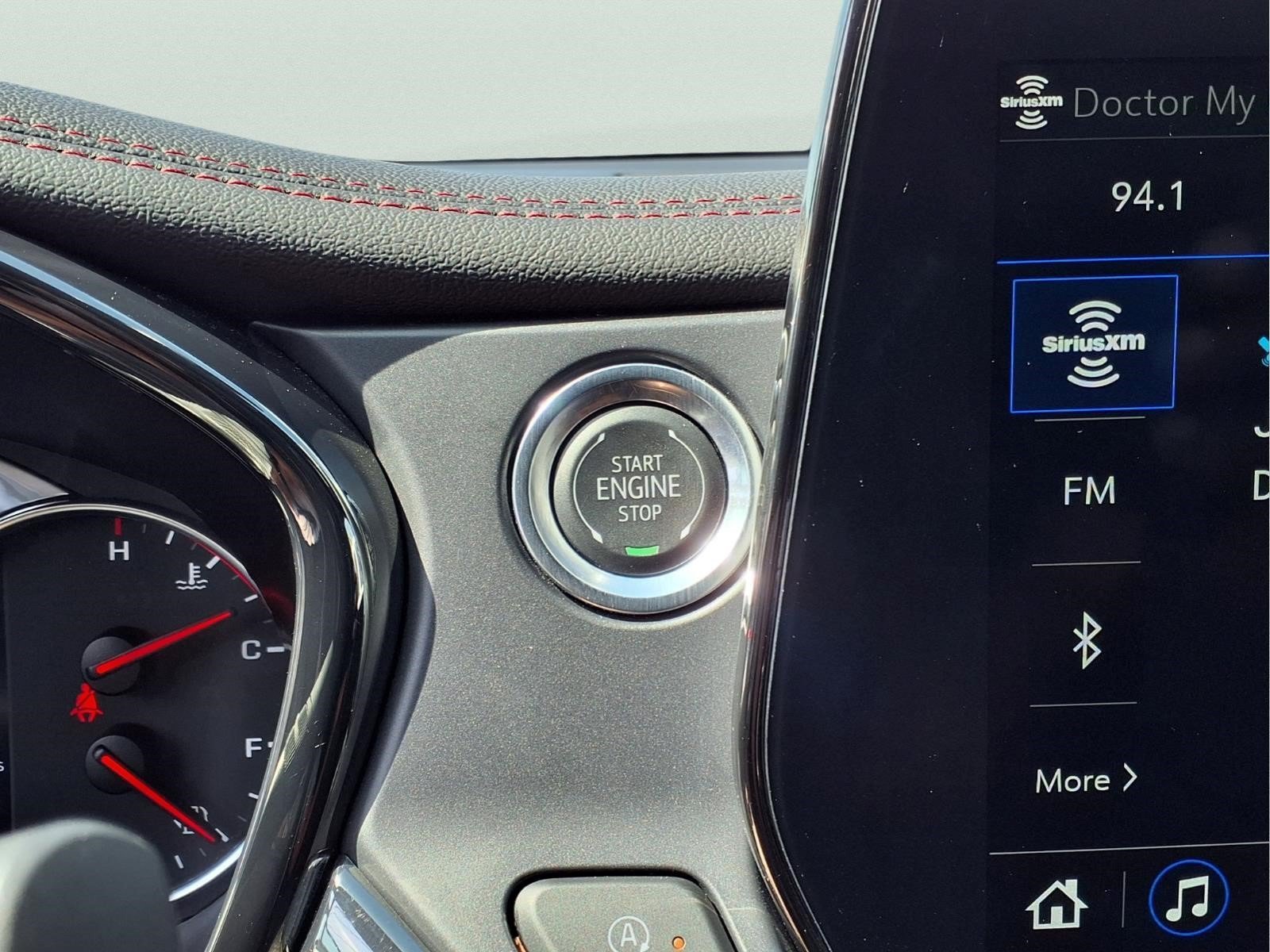 Used 2025 Chevrolet Blazer RS FWD image 15
