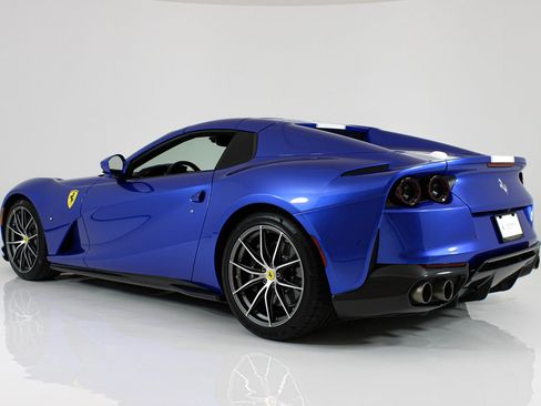 Certified 2022 Ferrari 812 GTS RWD image 36
