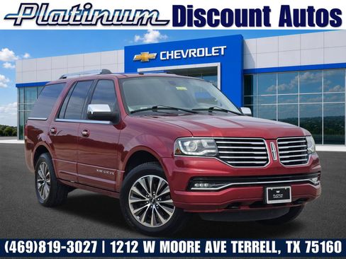Used 2016 Lincoln Navigator Select RWD image 1