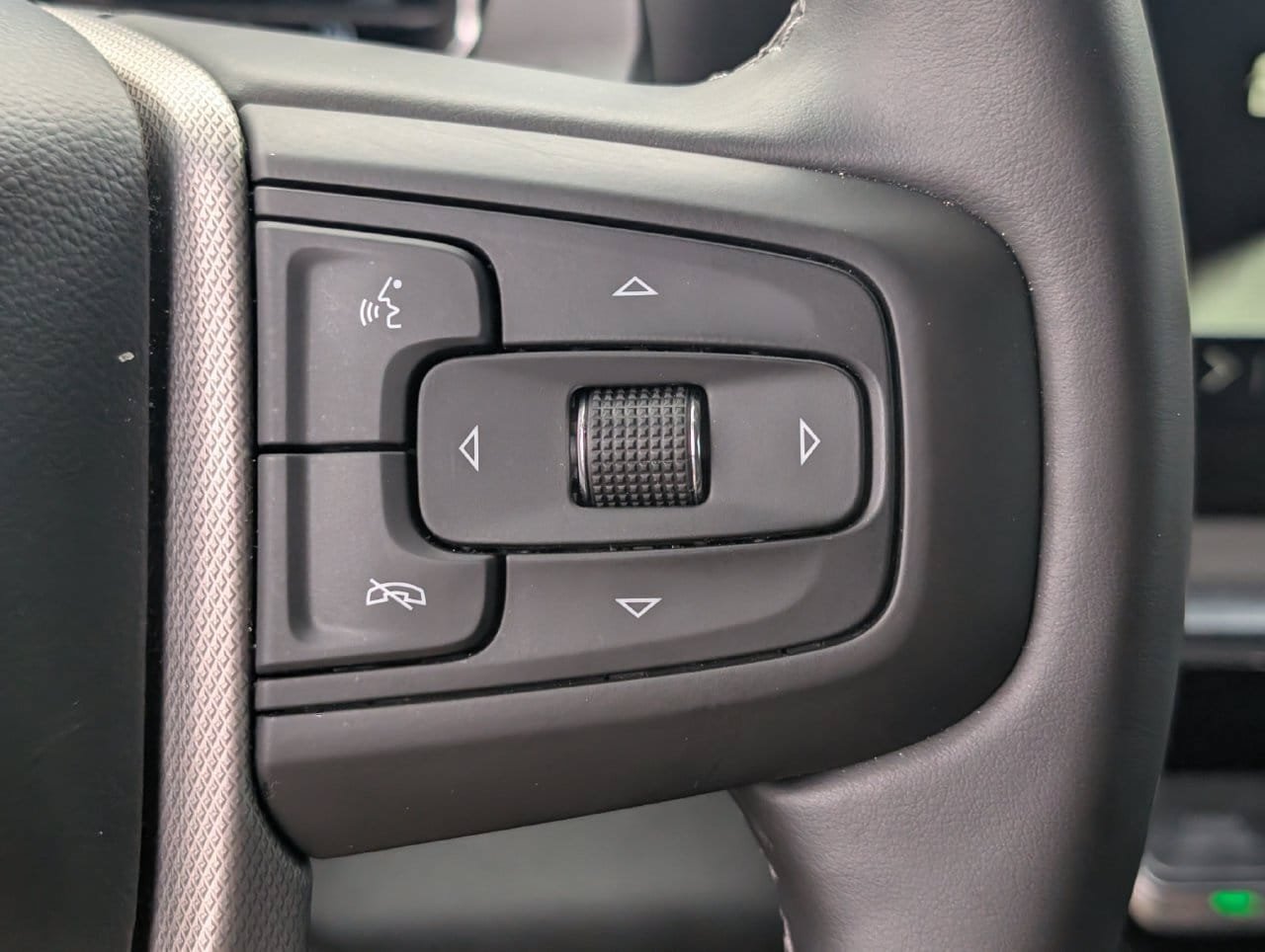 Used 2025 GMC Sierra 1500 Denali w/ Technology Package RWD image 21