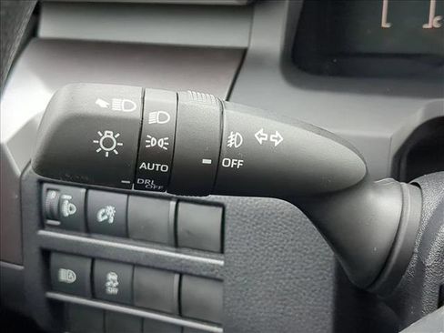 New 2026 Toyota Tacoma SR5 image 15