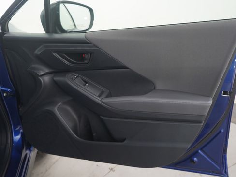 Certified 2025 Subaru Crosstrek 2.0i Premium image 9