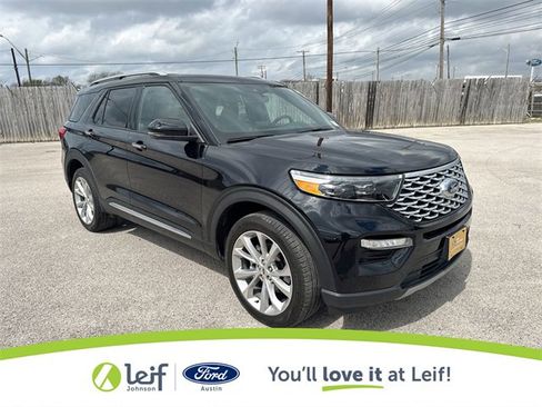 Used 2023 Ford Explorer Platinum w/ Technology Package image 1
