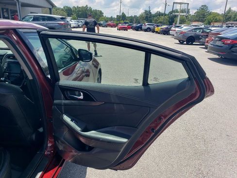 Used 2020 Nissan Maxima 3.5 SL w/ Floor Mat Group image 12