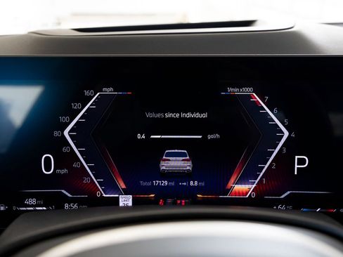 Certified 2025 BMW X5 xDrive40i w/ M Sport Package image 10