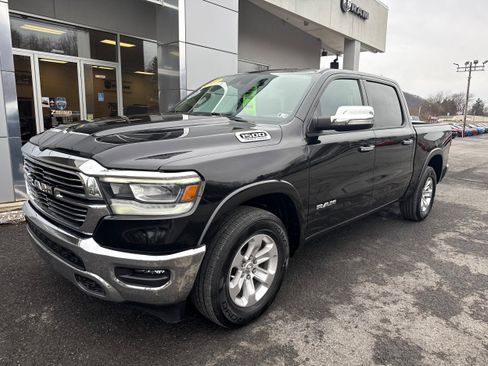 Certified 2021 RAM 1500 Laramie AWD/4WD image 2