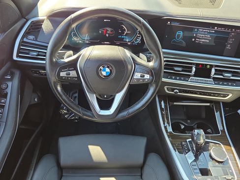 Used 2021 BMW X5 xDrive45e w/ Parking Assistance Package image 13
