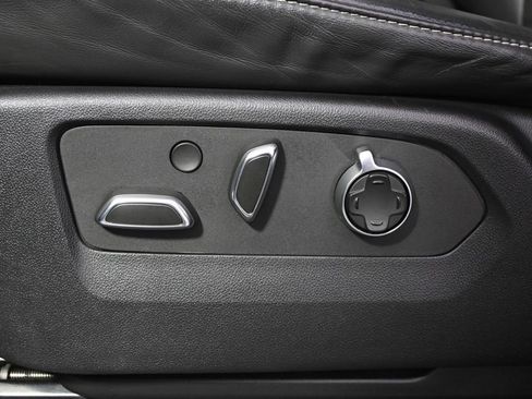 Used 2023 Cadillac Escalade Sport Platinum image 14