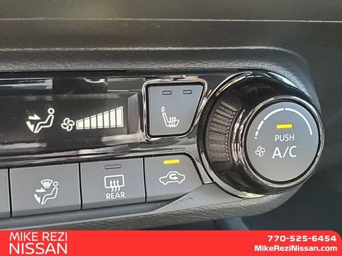 New 2026 Nissan Kicks SV w/ SV Premium Package image 19