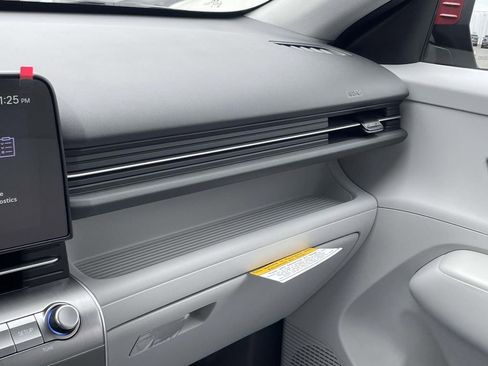 New 2026 Hyundai Kona SE AWD/4WD image 30