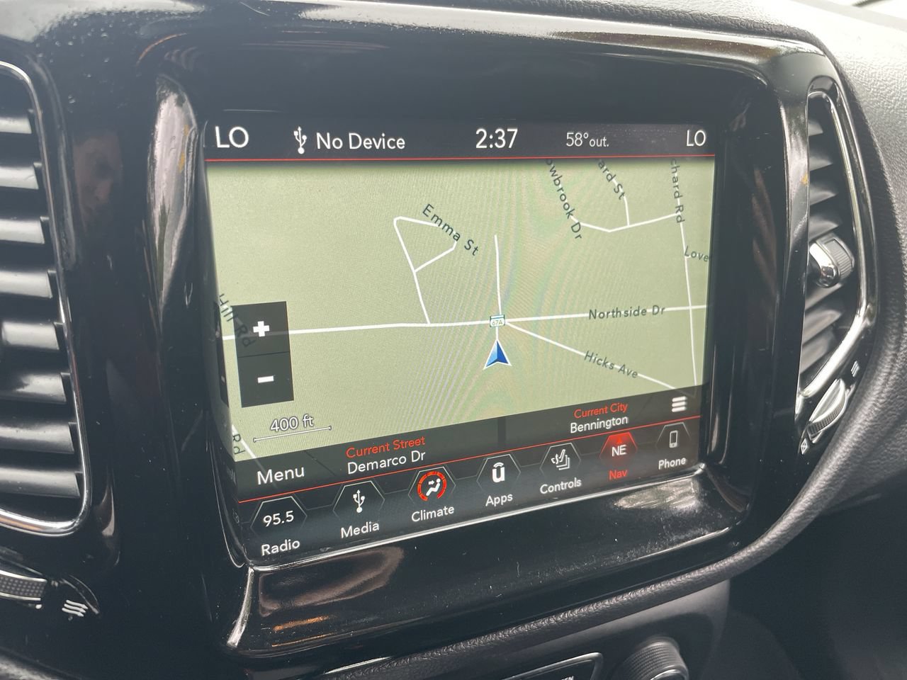 Used 2018 Jeep Compass Limited w/ Navigation Group AWD/4WD image 34