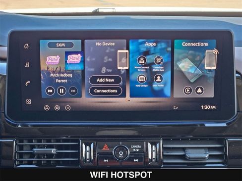 New 2026 Nissan Pathfinder Platinum image 22