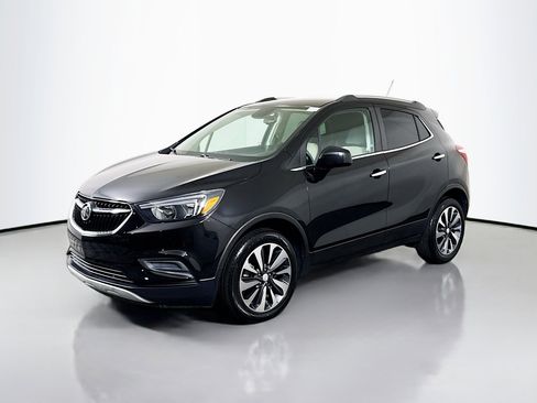 Used 2021 Buick Encore Preferred image 4