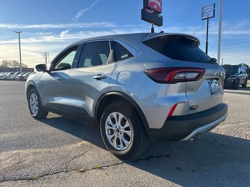 Used 2024 Ford Escape Active AWD/4WD image 4
