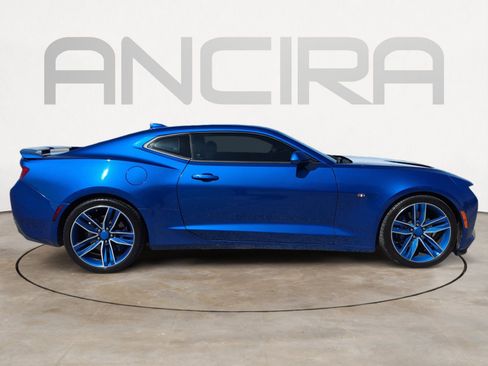 Used 2018 Chevrolet Camaro SS image 10