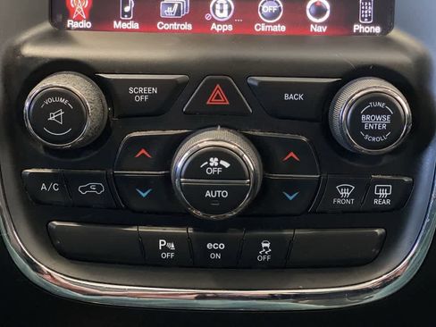 Used 2014 Dodge Durango Limited image 21