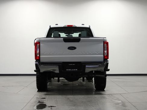 Used 2024 Ford F250 XL w/ XL Off-Road Package image 5
