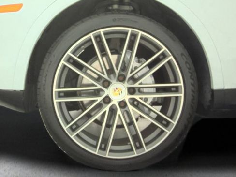Used 2020 Porsche Cayenne AWD/4WD image 7