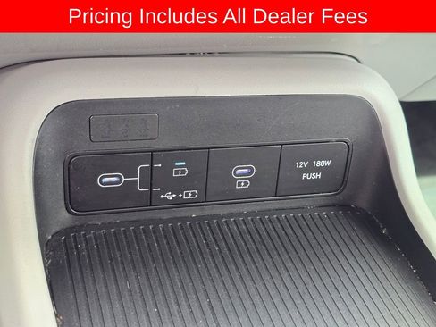 Used 2024 Hyundai Kona SEL FWD image 16