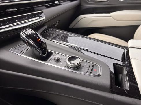 Certified 2023 Cadillac Escalade ESV Sport w/ Touring Package image 21