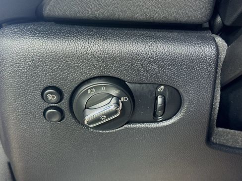 Used 2024 MINI Cooper S FWD image 26