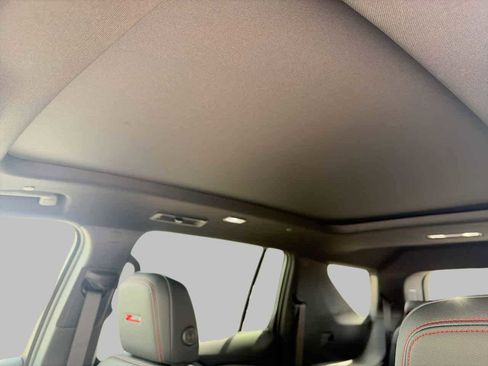 New 2026 Chevrolet Traverse Z71 w/ Driver Confidence Package AWD/4WD image 19