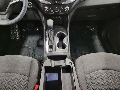 Used 2023 Chevrolet Equinox LT AWD/4WD image 18