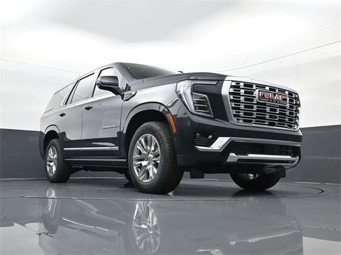 New 2026 GMC Yukon Denali w/ Sun & Power Step Package image 24