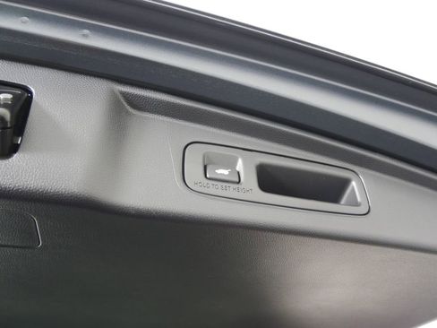 Used 2023 Honda CR-V Sport Touring image 18