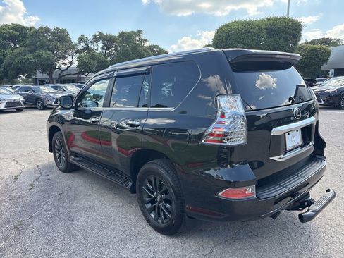 Used 2023 Lexus GX 460 Premium w/ Premium Package AWD/4WD image 3