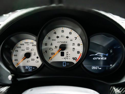 Used 2023 Porsche 718 Cayman GT4 RS image 11