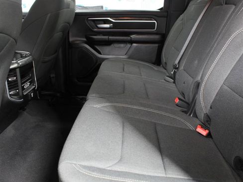 Used 2019 RAM 1500 Big Horn AWD/4WD image 16