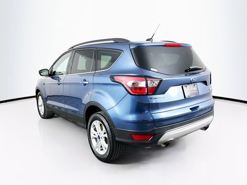 Used 2018 Ford Escape SE image 5