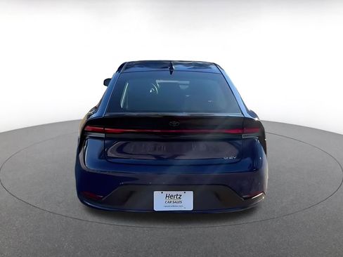 Used 2025 Toyota Prius LE image 10