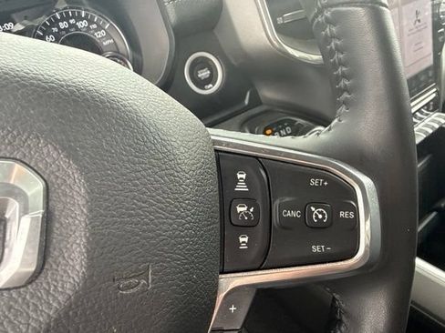 Used 2023 RAM 1500 Laramie AWD/4WD image 21