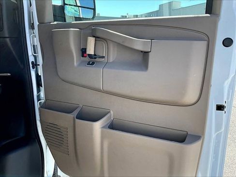 New 2026 Chevrolet Express 2500 RWD image 20