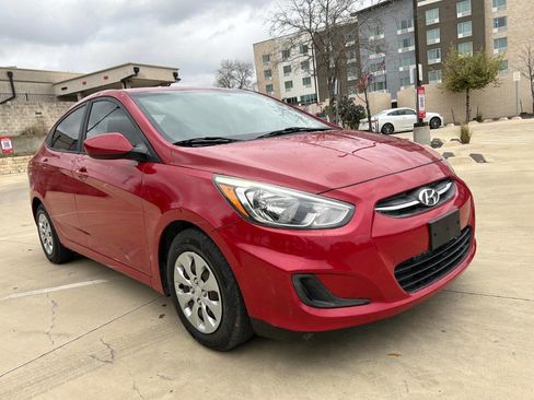 Used 2016 Hyundai Accent SE image 9