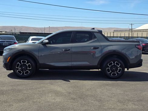 Used 2023 Hyundai Santa Cruz SEL image 2