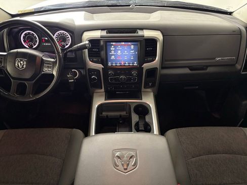 Used 2018 RAM 2500 Big Horn image 30