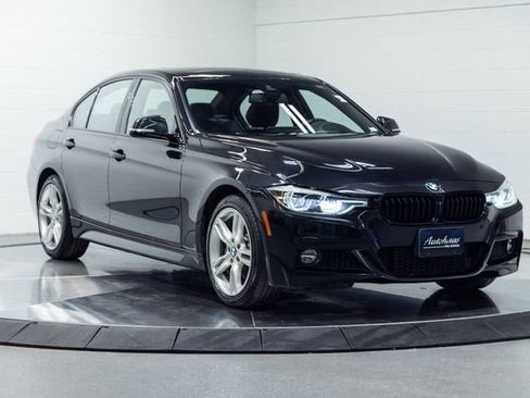 Used 2018 BMW 340i xDrive Sedan w/ Premium Package AWD/4WD image 4