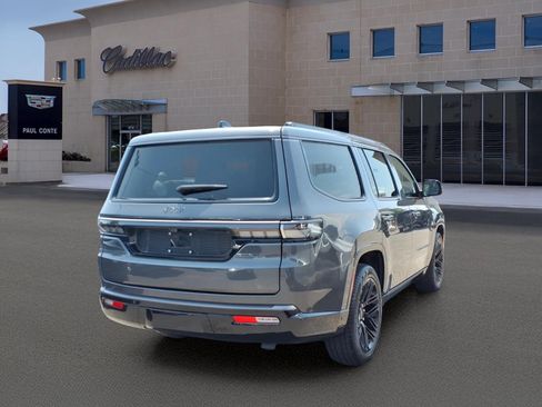 Used 2026 Jeep Grand Wagoneer Limited AWD/4WD image 5