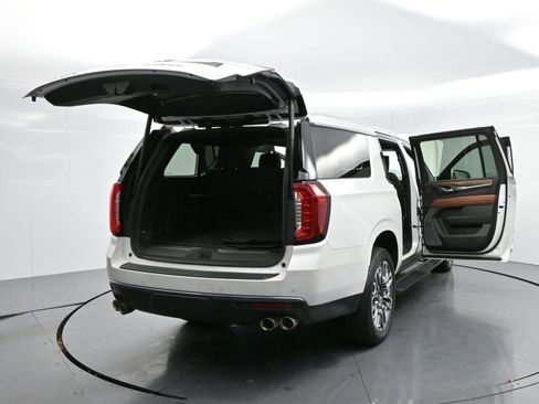 Used 2024 GMC Yukon XL Denali Ultimate image 52